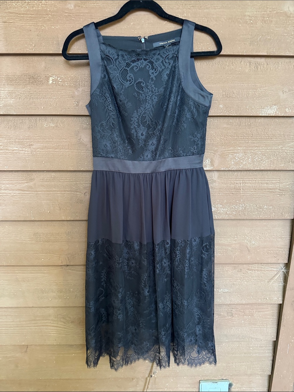 Cynthia Steffe Slate Lace A-Line Midi Dress size 2